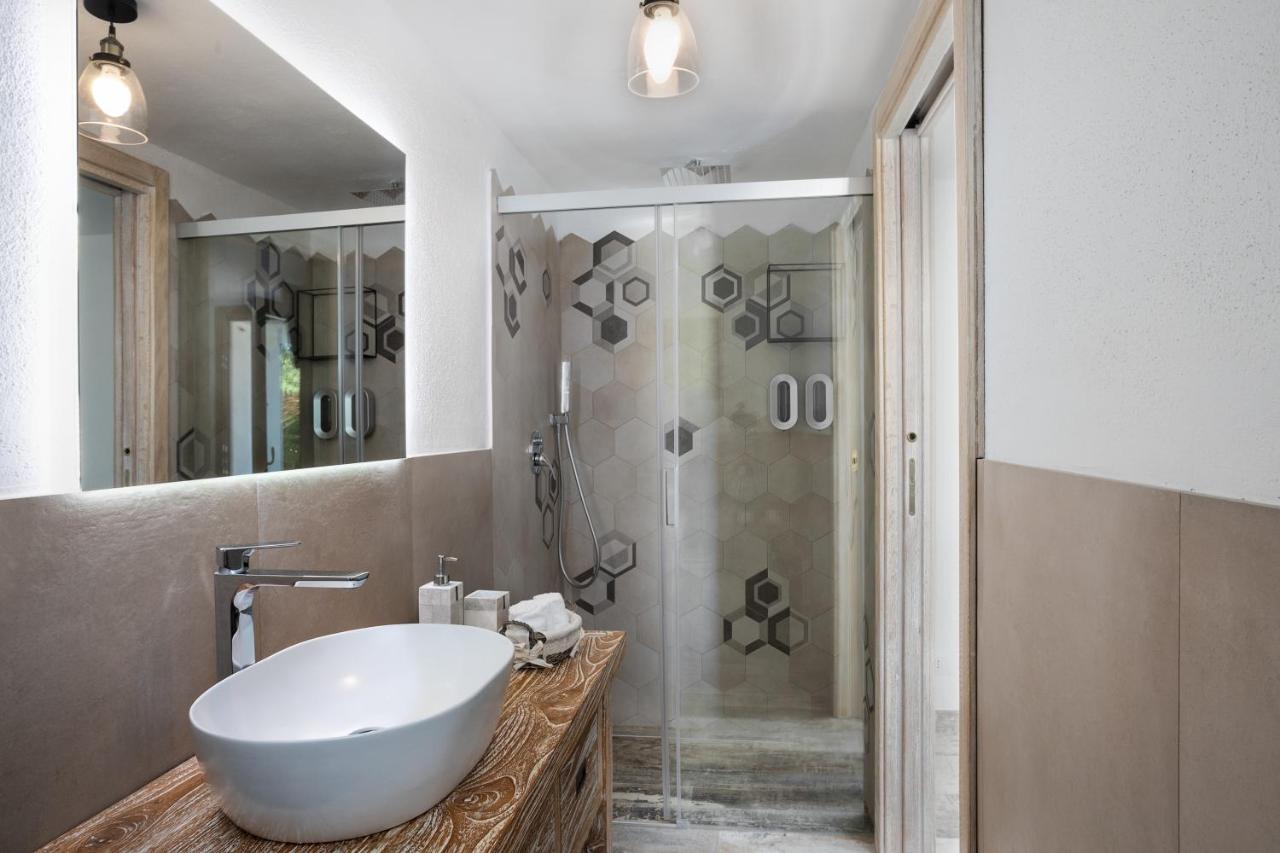 Il Mirto Bed and Breakfast Baja Sardinia Exteriör bild